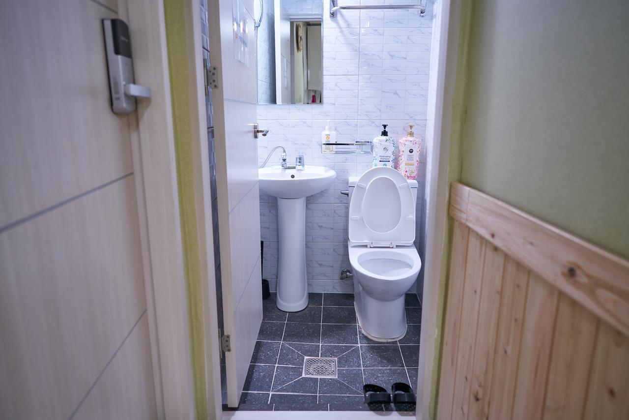Double Room Private Bathroom