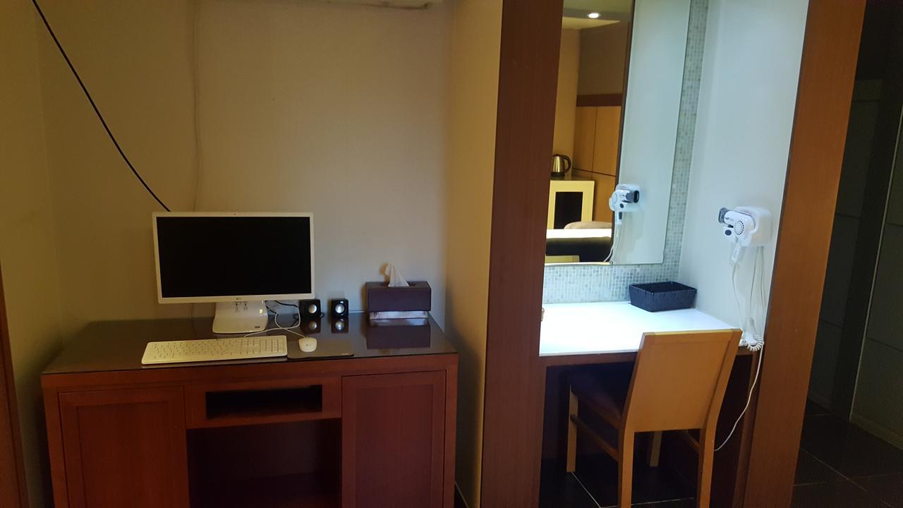 Standard Twin Room,584856960:JPEG