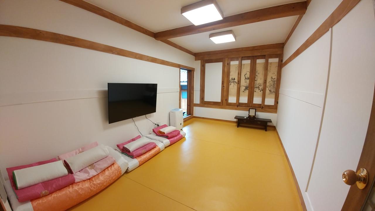 Camera Familiare con Bagno Privato