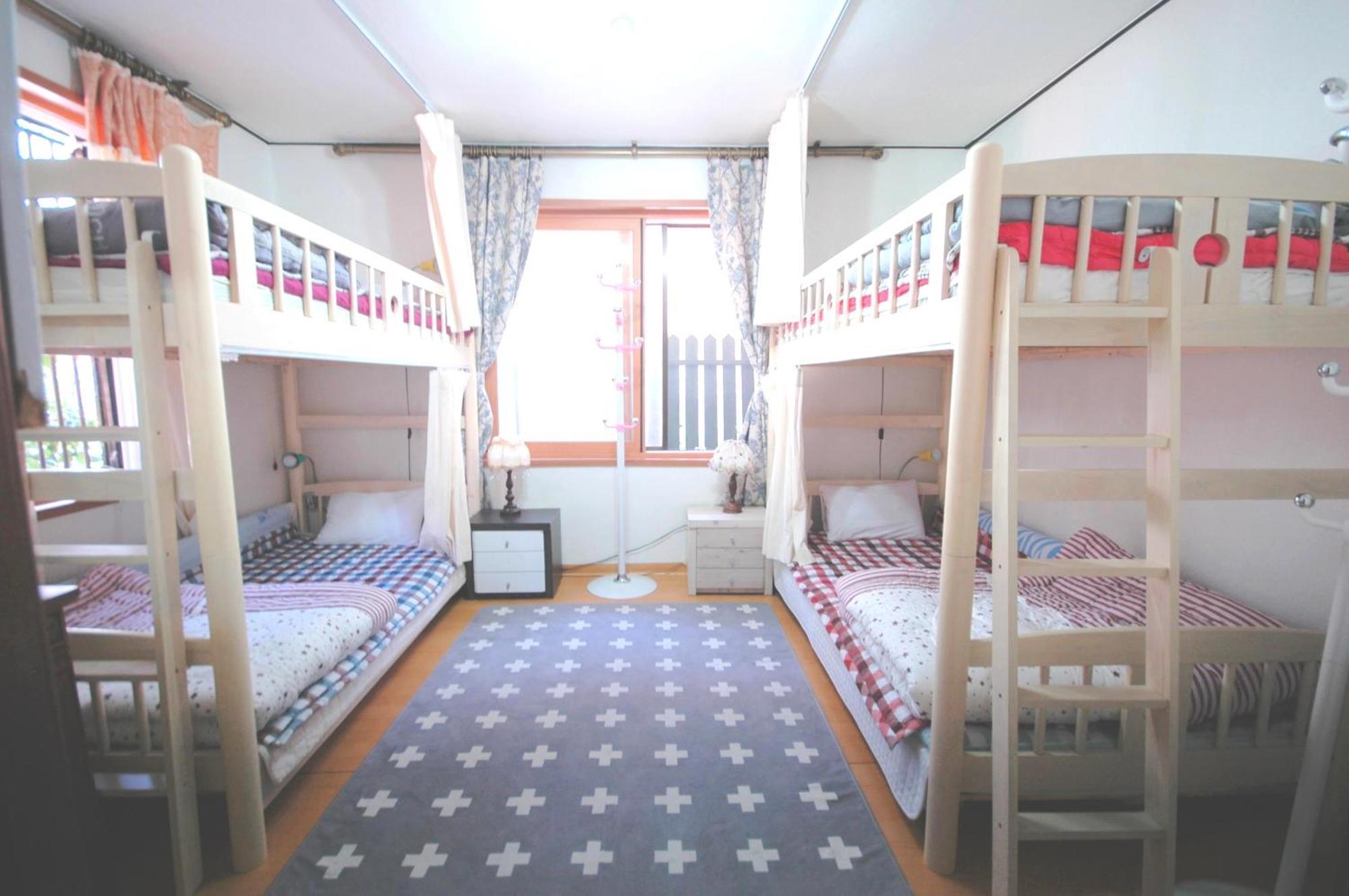 4-Bed Female Dormitory Room,1310154733:JPEG