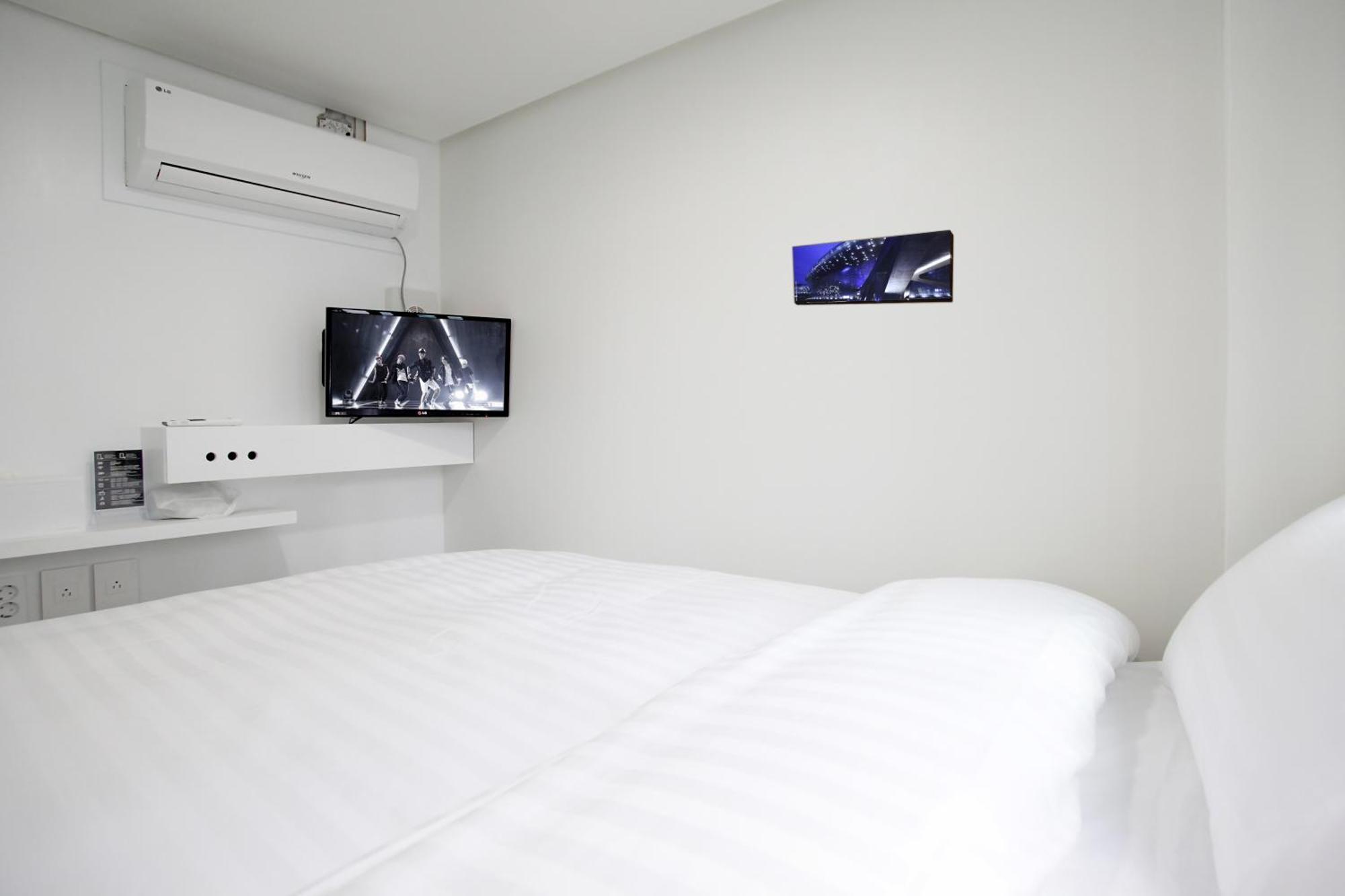 Economy Double Room
