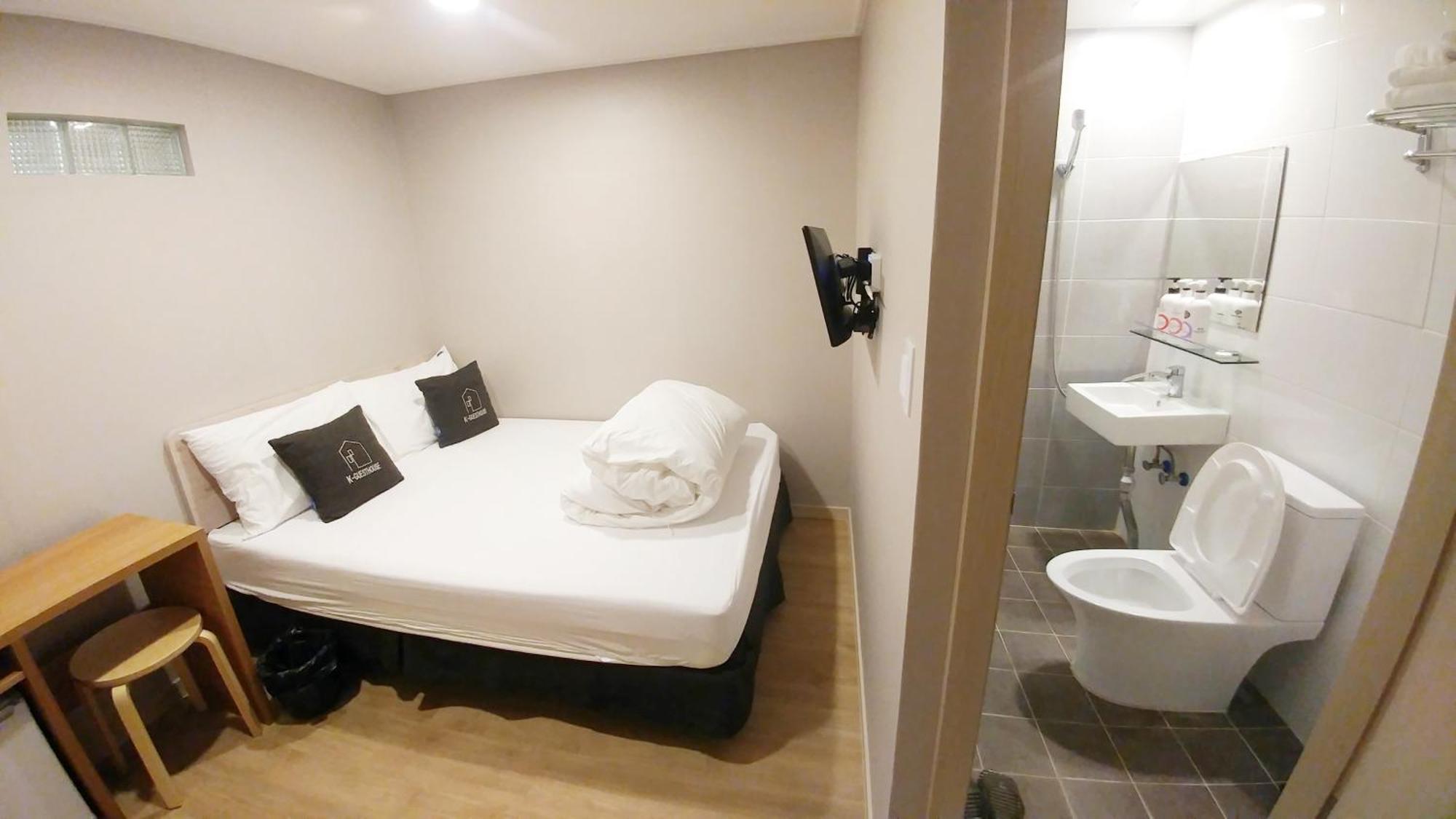 Deluxe Single Room