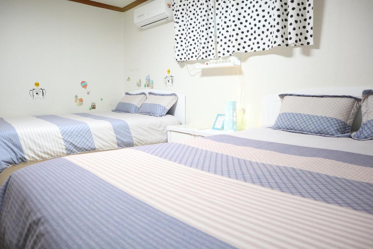 Economy Quadruple Room