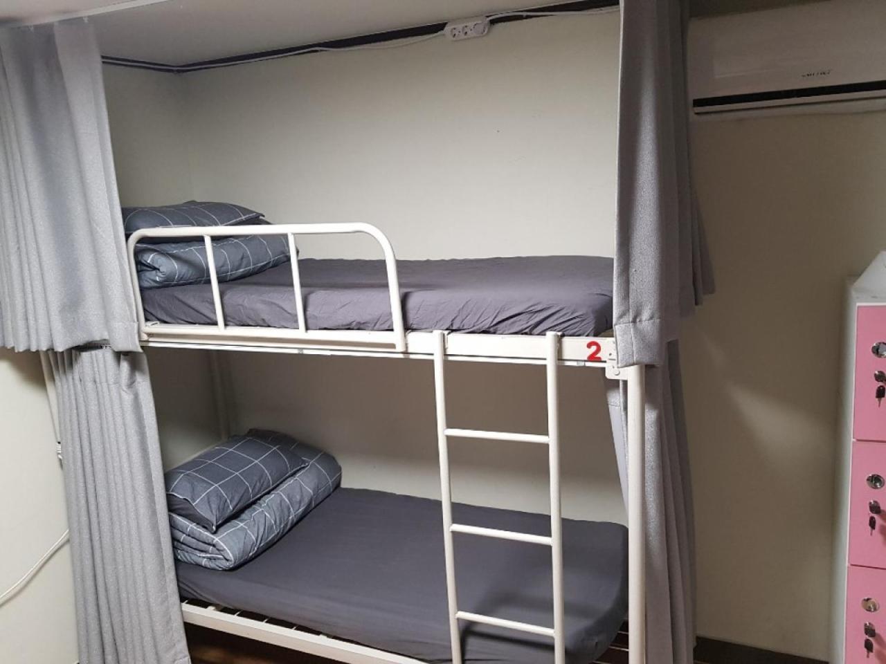 Bed 4-Bed Female Dormitory Room