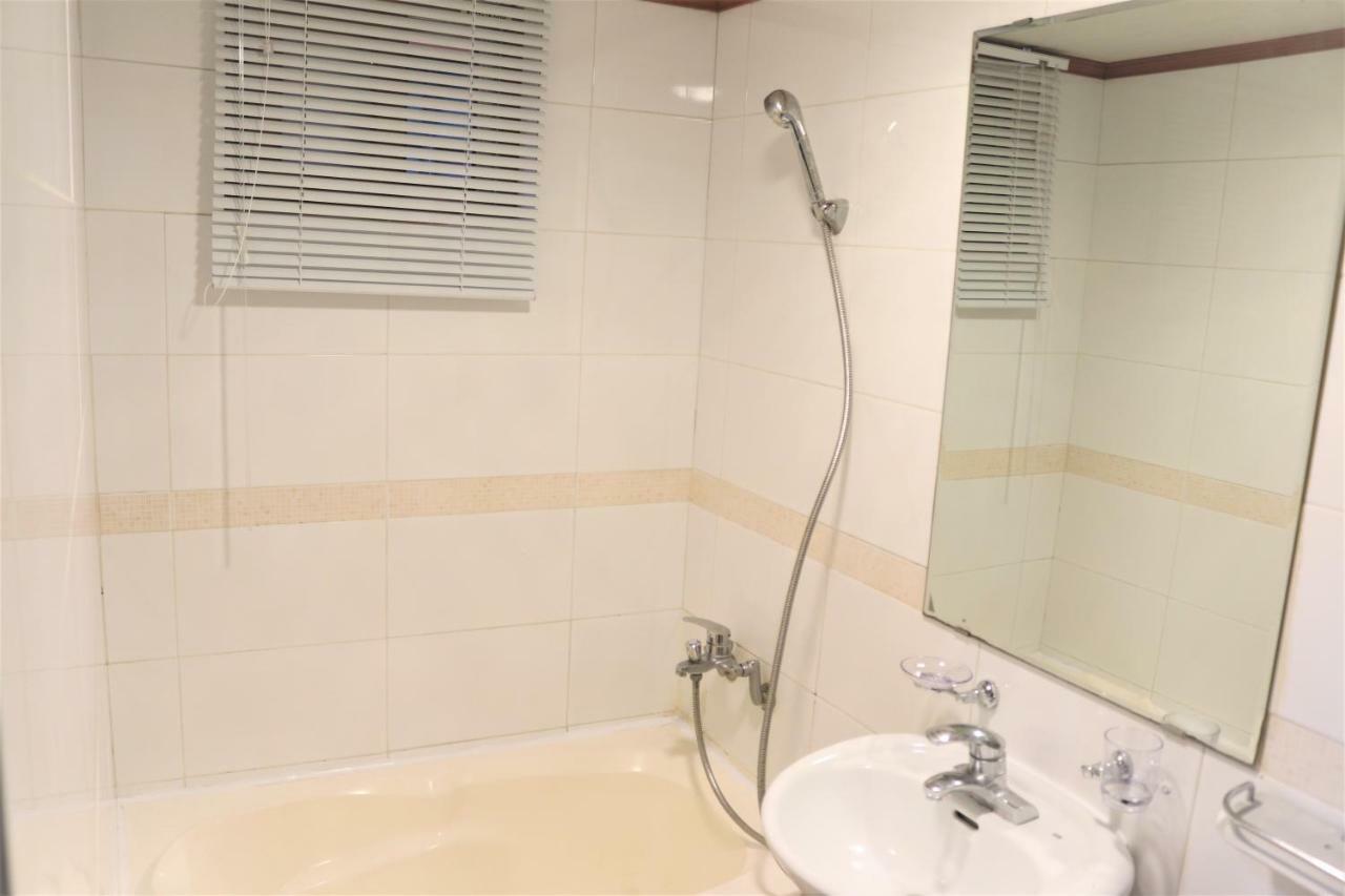 Double Room Private Bathroom