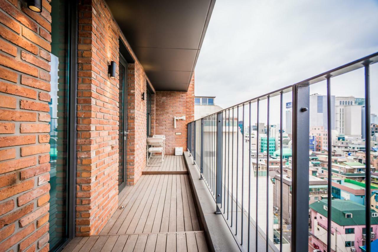 Balcony Suite,800082627:JPEG