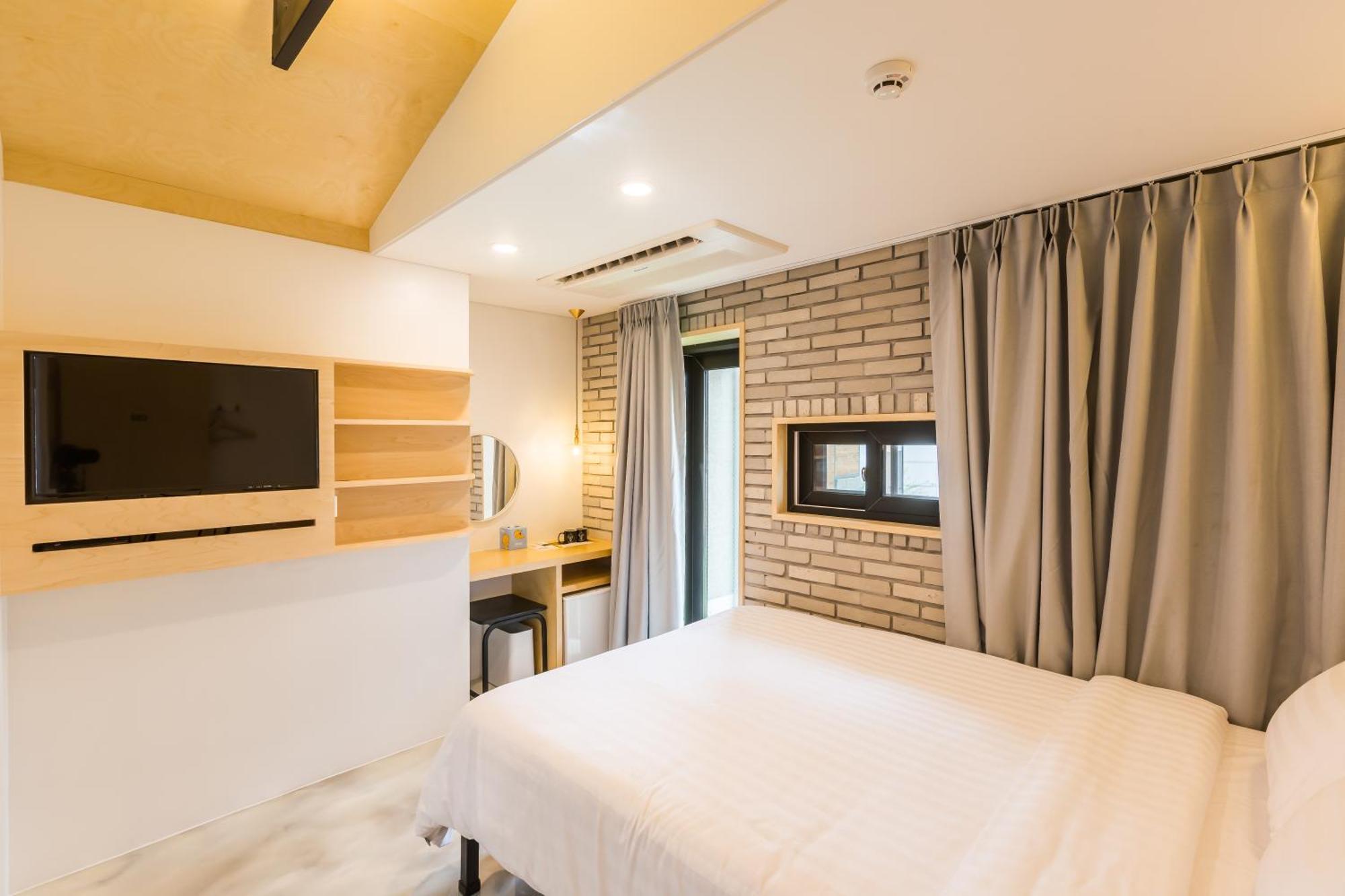 Deluxe Double Room Balcony