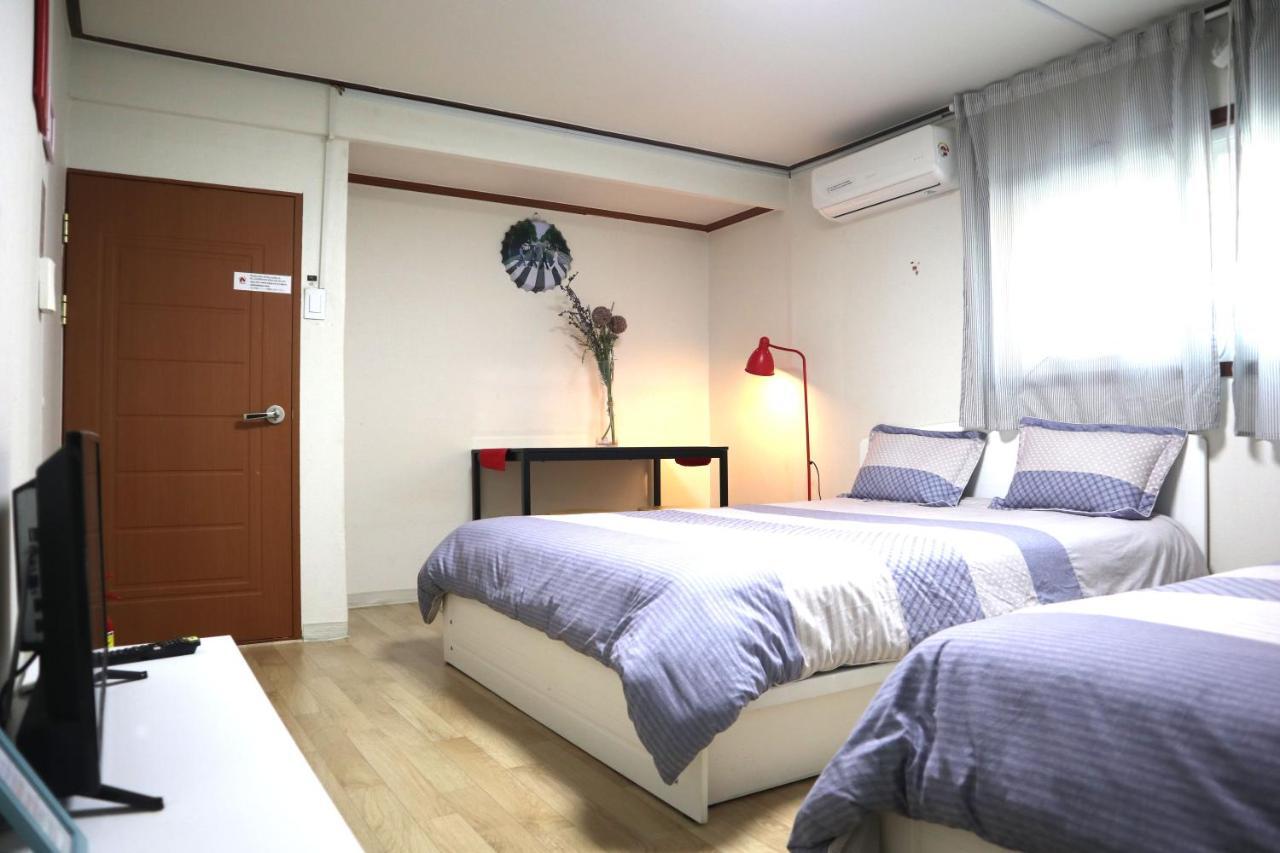 Economy Quadruple Room