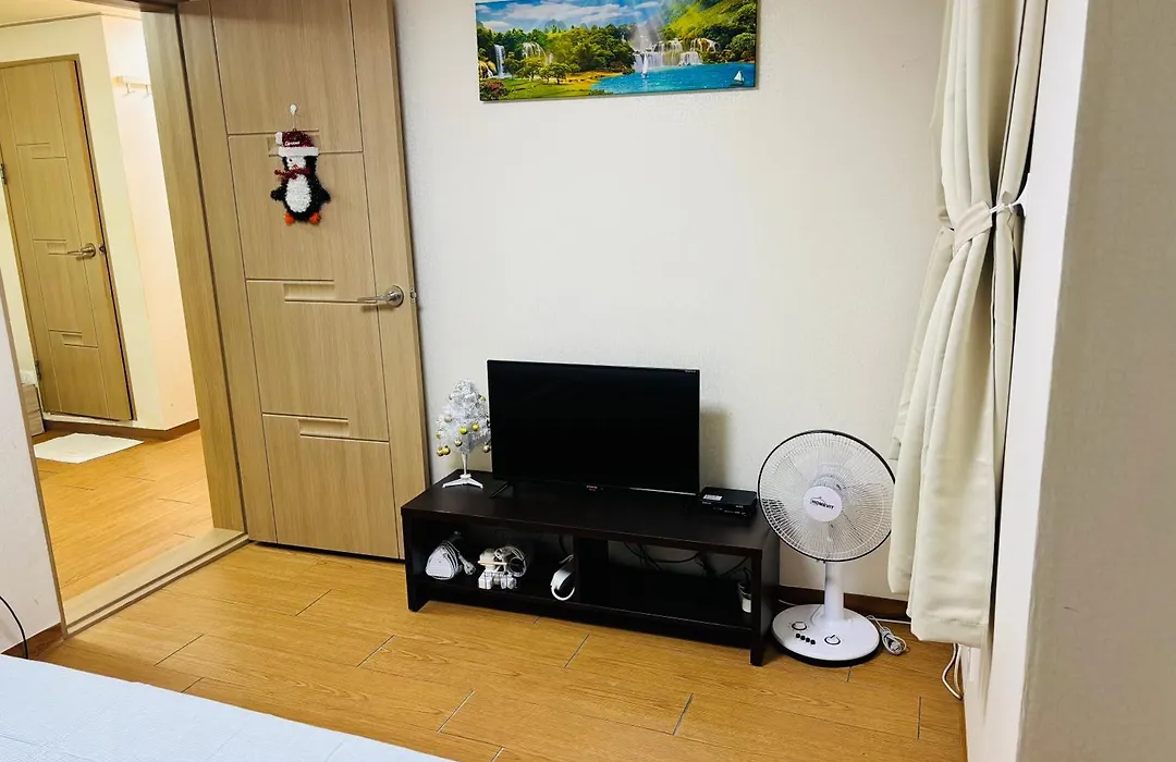 Travel House 2Room-1