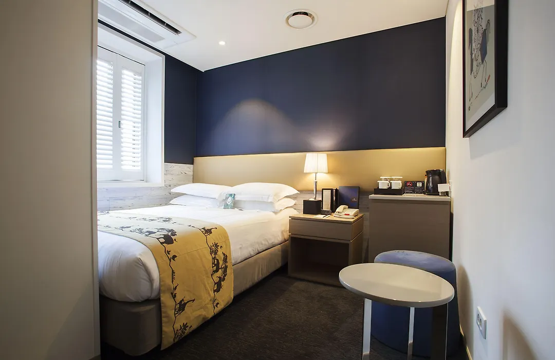The Grand Hotel Myeongdong-1