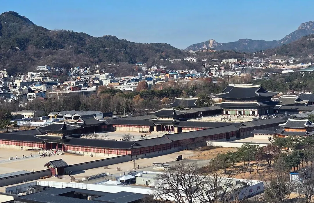 Gyeongbokgung Seochon Dalbit-1