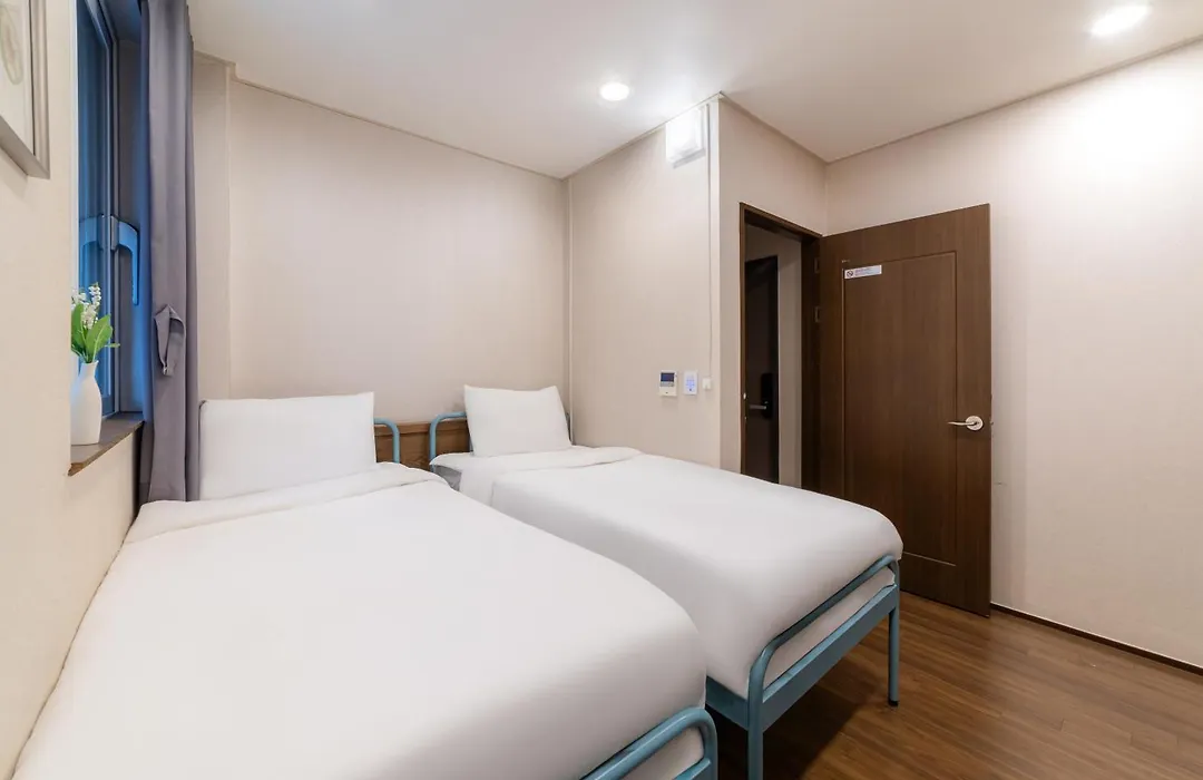 Soosong Guesthouse Gwanghwamun Myeongdon G-1