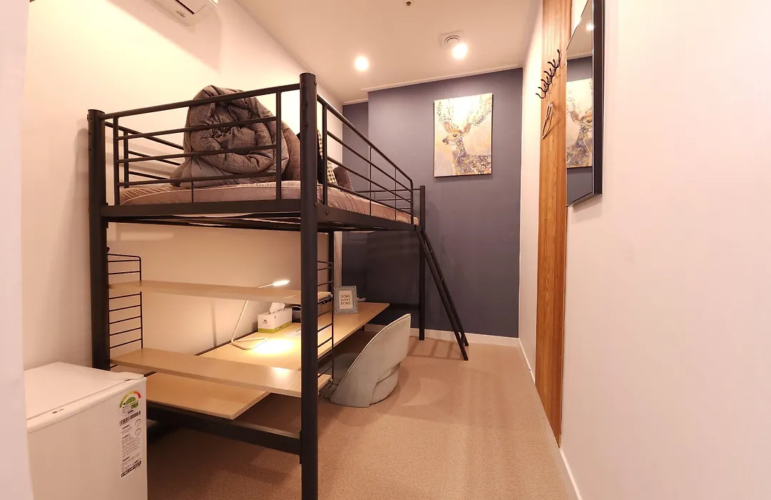OYO Hostel Myeongdong 3-1