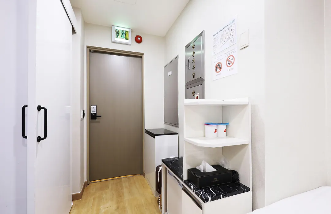 Stay7 Myeongdong-1