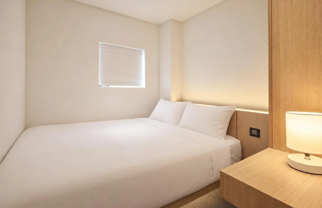 Uh Suite The Seoul-1