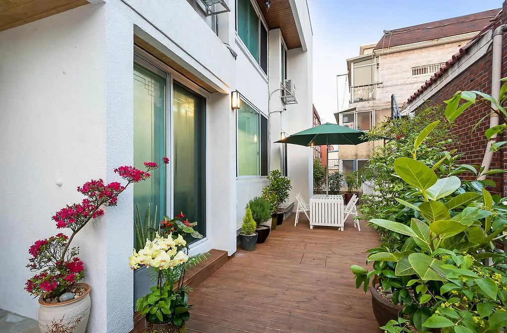 Wooju House-1