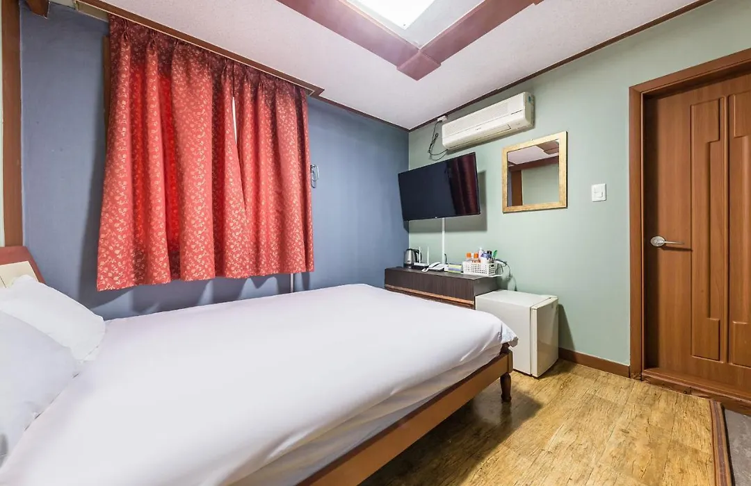 Keumkang Motel-1