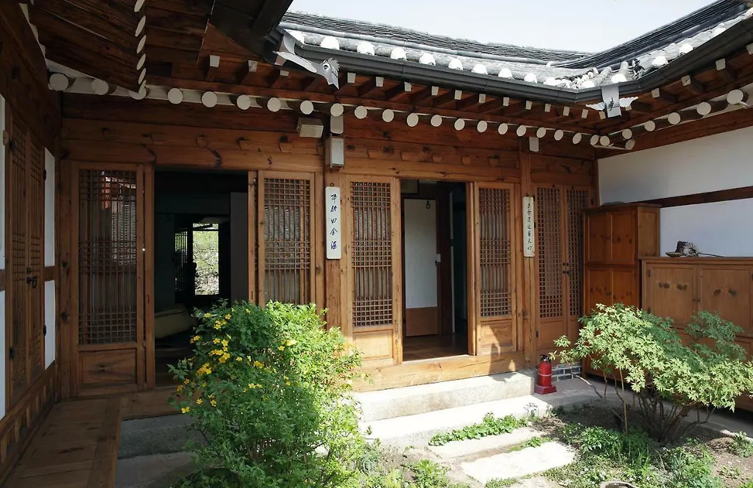 Chiwoonjung-1