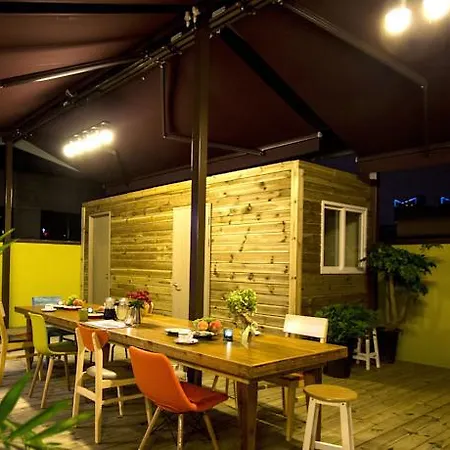 Travelers Planet Studio Type Hostel-2