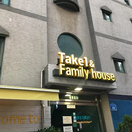 Take 1 Guesthouse Hongdae-3