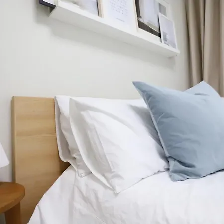 Apartment The Share Myeongdong-3