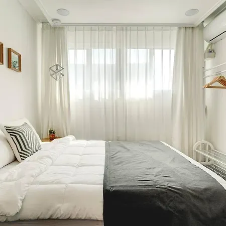 Hongdae 4Bed Room House-3