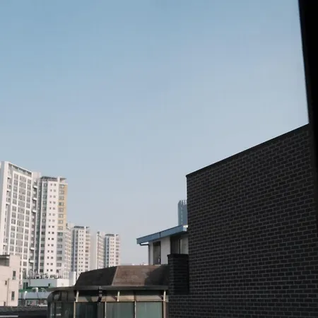 Seoul Yes Oui Ja Sharehouse-3