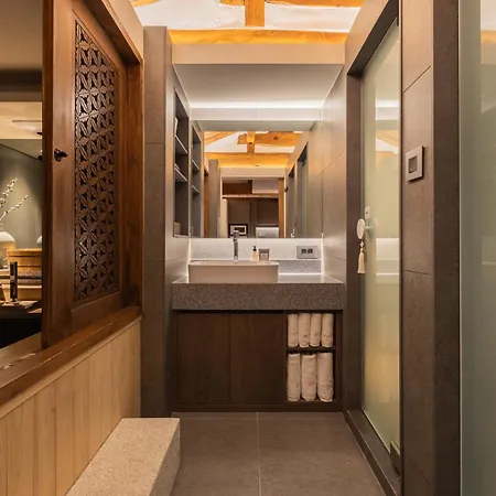 Luxury Hanok Blissful House-2