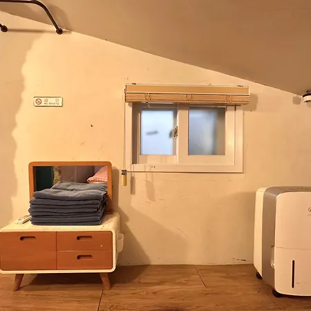 SISnBRO Guesthouse-2