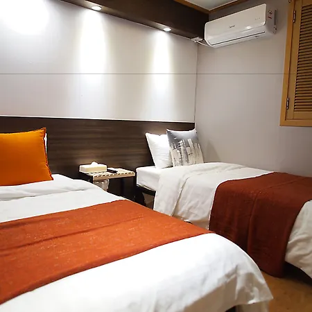 Hotel Park Hill Myeongdong-3