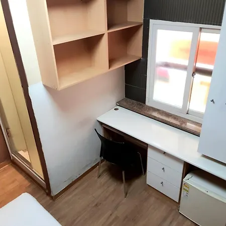 E-Livingtel - Hostel-3
