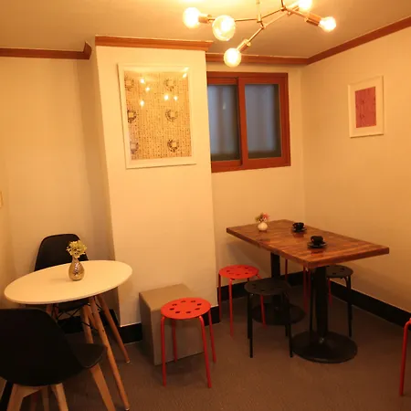 Hangeul Guesthouse-3