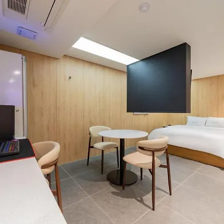 Hotel Cherry-3