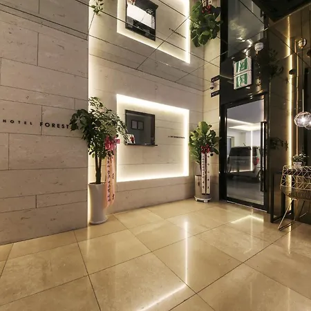 Forestar Hotel Sinchon-3