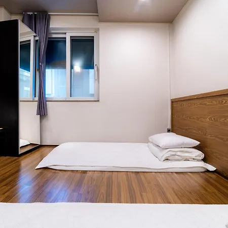 Soosong Guesthouse Gwanghwamun Myeongdon G-2