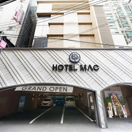 Mac Hotel-2