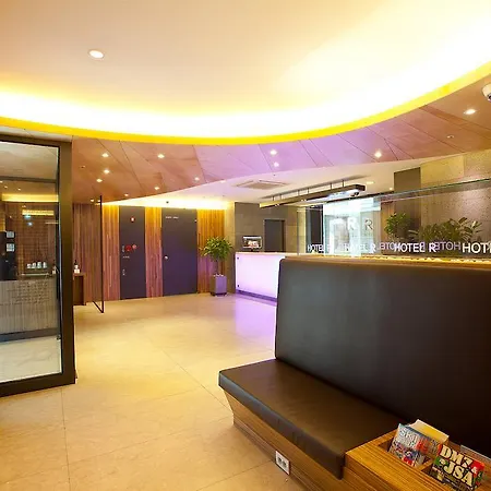 Life Style R Hotel-3