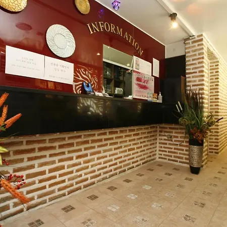 Orange County Hotel-3