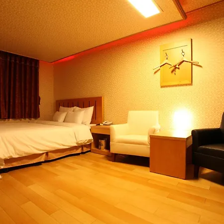 Prince Hotel-2