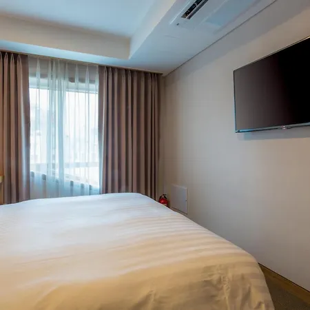 Floral Hotel Namsan City Seoul Myeongdong-2