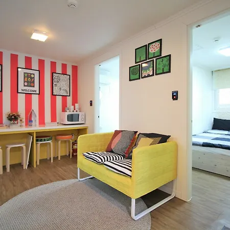 Njoy Guesthouse-2