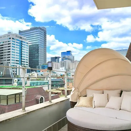 Urbanexit Penthouse-2
