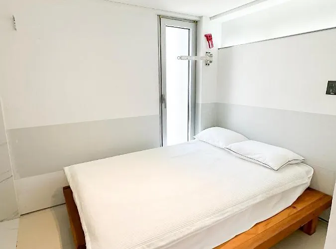 Lookhome Guesthouse Myeongdong 首爾