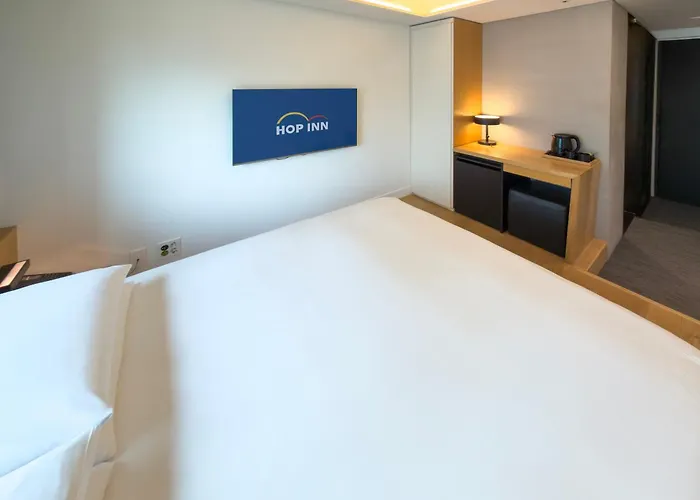 Hop Inn Seoul Myeongdong