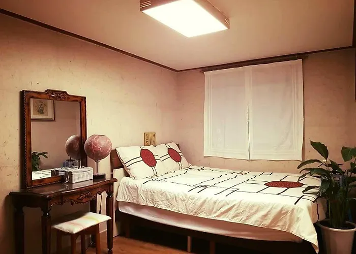 Lydia Craft Guesthouse Seúl